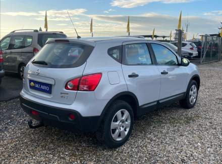 Nissan - Qashqai