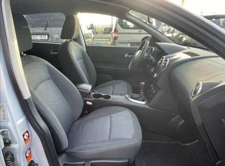 Nissan - Qashqai