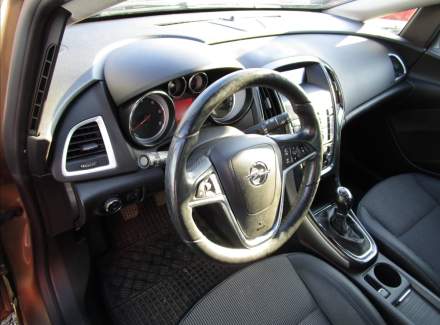 Opel - Astra