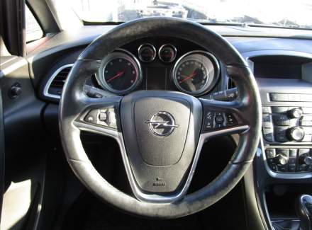 Opel - Astra