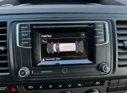 Volkswagen - Caravelle