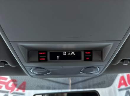 Volkswagen - Caravelle