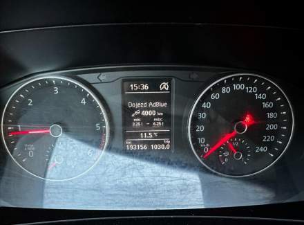 Volkswagen - Caravelle