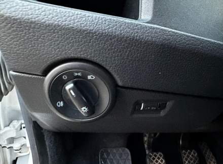 Volkswagen - Caravelle