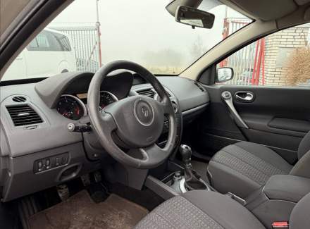 Renault - Megane