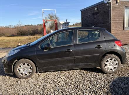 Peugeot - 207