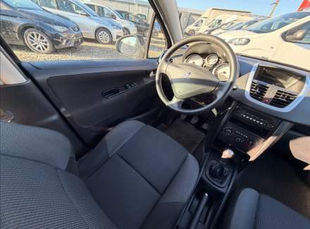Peugeot - 207