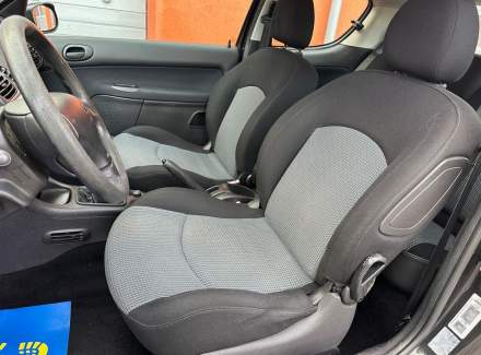 Peugeot - 206