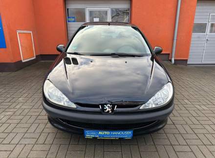 Peugeot - 206