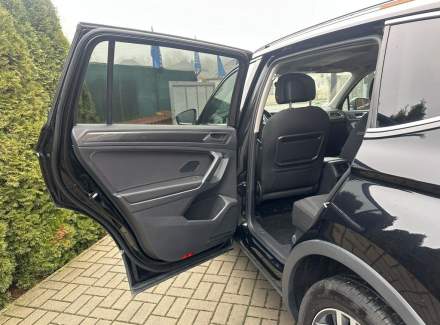 Volkswagen - Tiguan