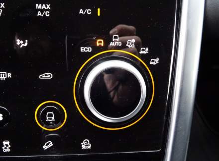 Land Rover - Discovery Sport