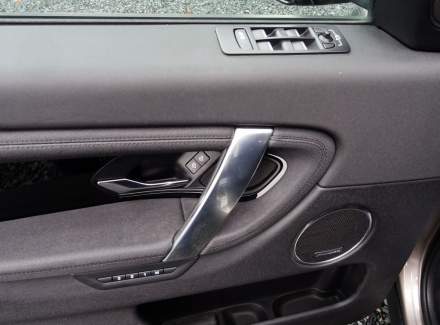 Land Rover - Discovery Sport