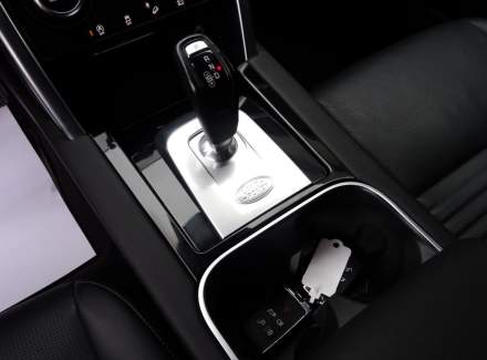 Land Rover - Discovery Sport
