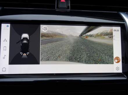 Land Rover - Discovery Sport