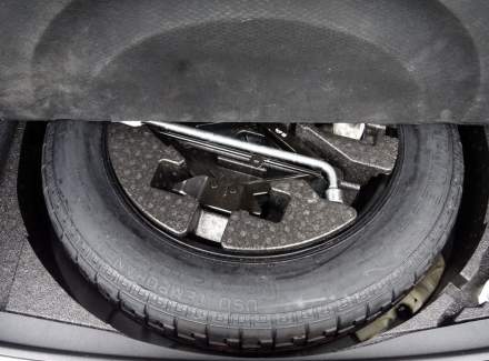 Land Rover - Range Rover Evoque