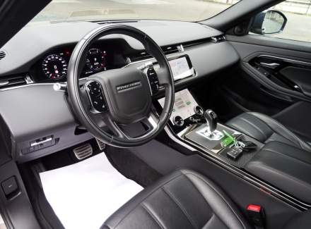 Land Rover - Range Rover Evoque
