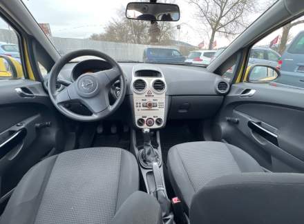 Opel - Corsa