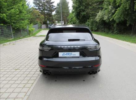 Porsche - Cayenne
