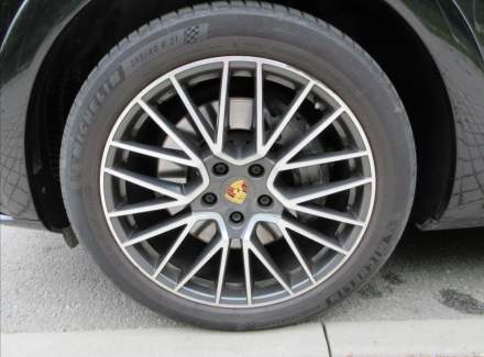 Porsche - Cayenne