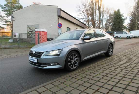 Škoda - Superb