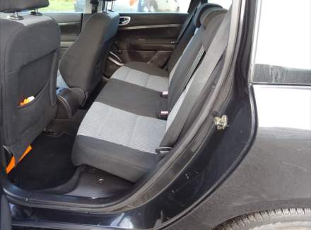 Peugeot - 307