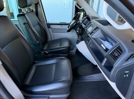 Volkswagen - Caravelle