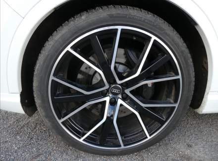 Audi - SQ7