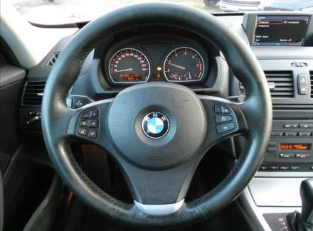 BMW - X3