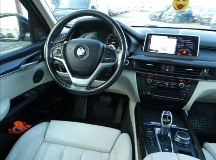 BMW - X5