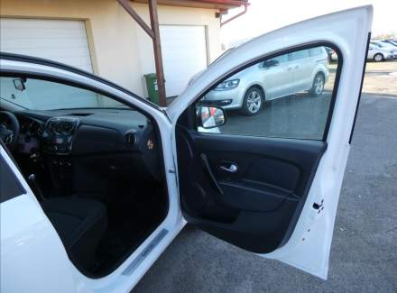 Dacia - Sandero