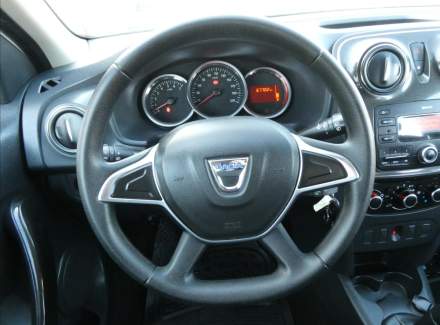 Dacia - Sandero