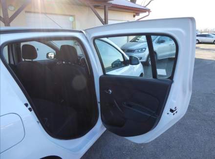 Dacia - Sandero