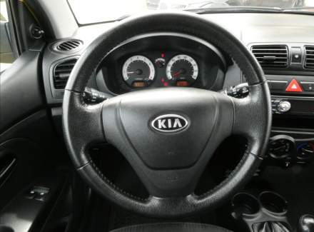 Kia - Picanto