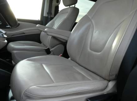 Mercedes-Benz - V-class