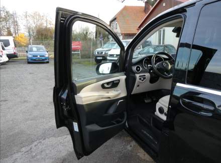 Mercedes-Benz - V-class