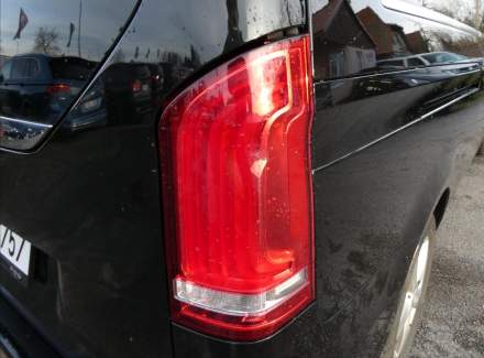 Mercedes-Benz - V-class