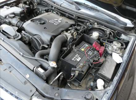 Mitsubishi - L 200