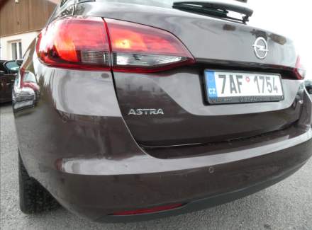 Opel - Astra