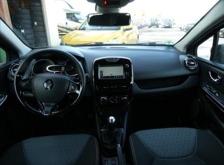 Renault - Clio