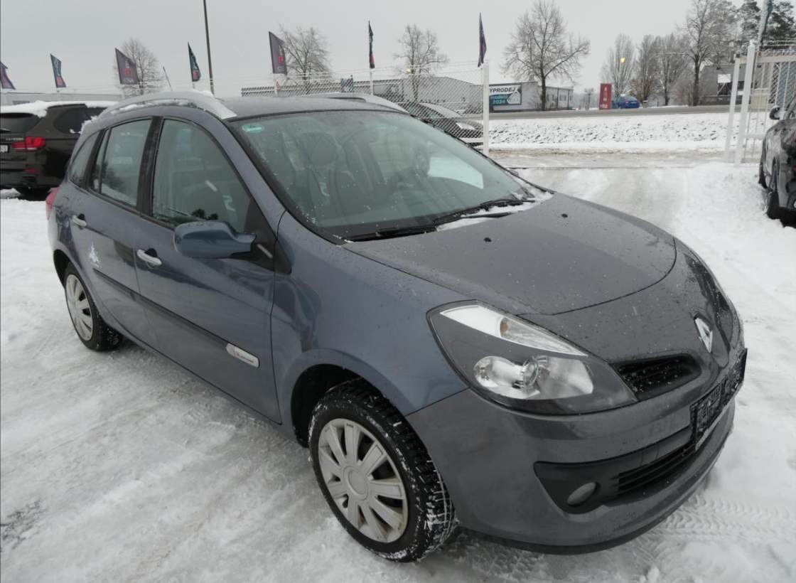 Renault - Clio