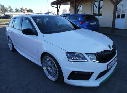 Škoda - Octavia