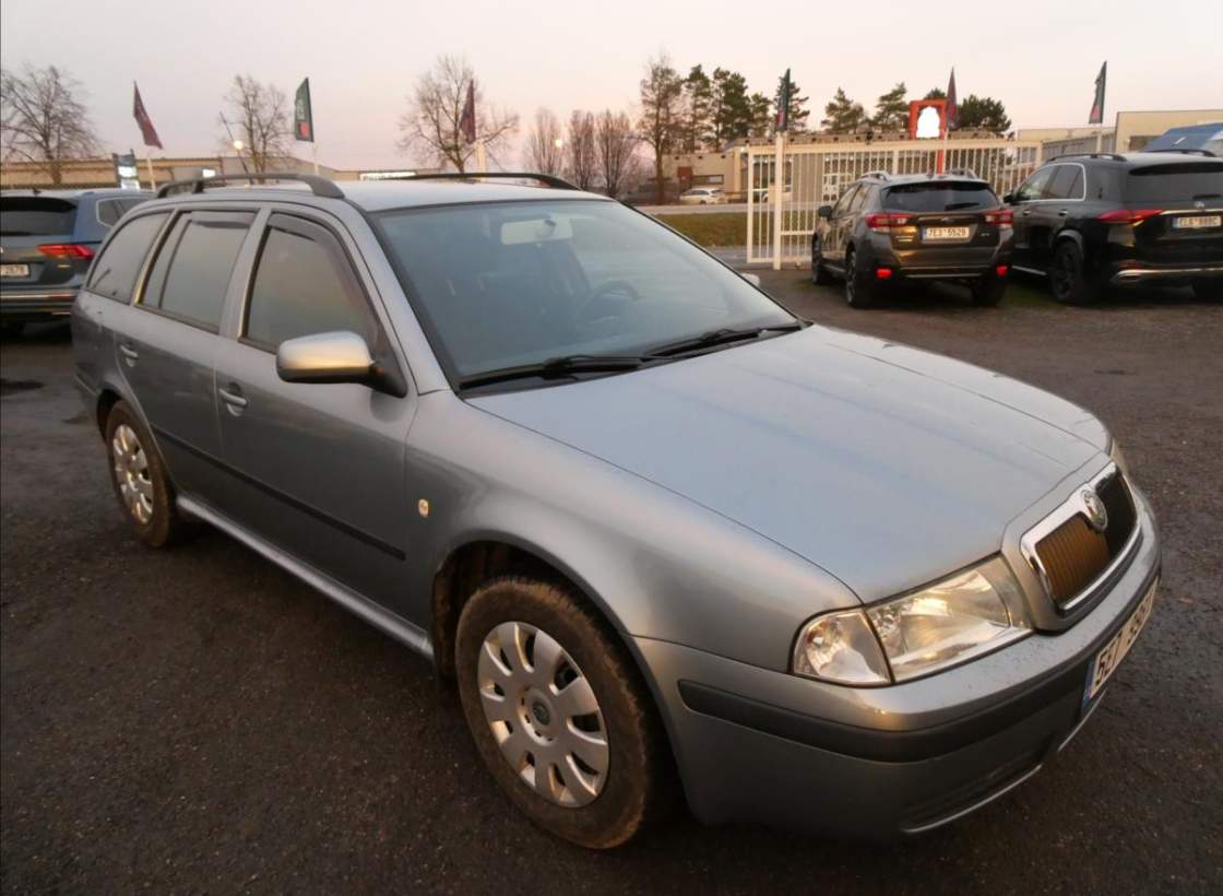 Škoda - Octavia