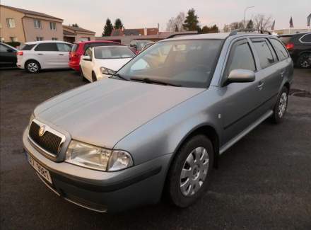 Škoda - Octavia