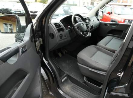 Volkswagen - Caravelle