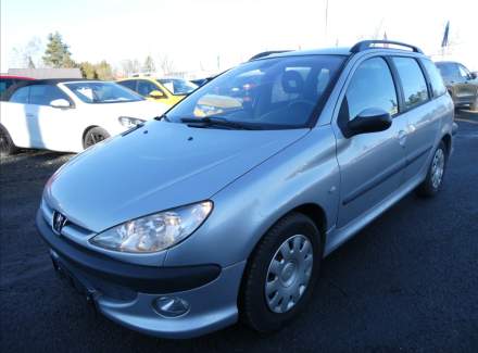 Peugeot - 206