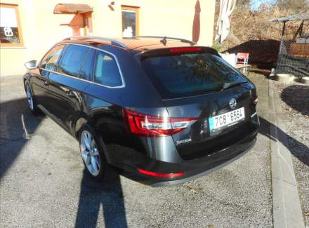 Škoda - Superb
