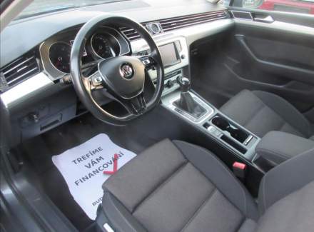 Volkswagen - Passat