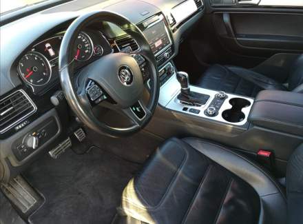 Volkswagen - Touareg