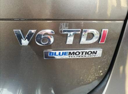 Volkswagen - Touareg