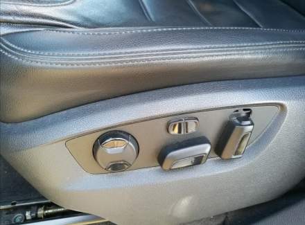 Volkswagen - Touareg